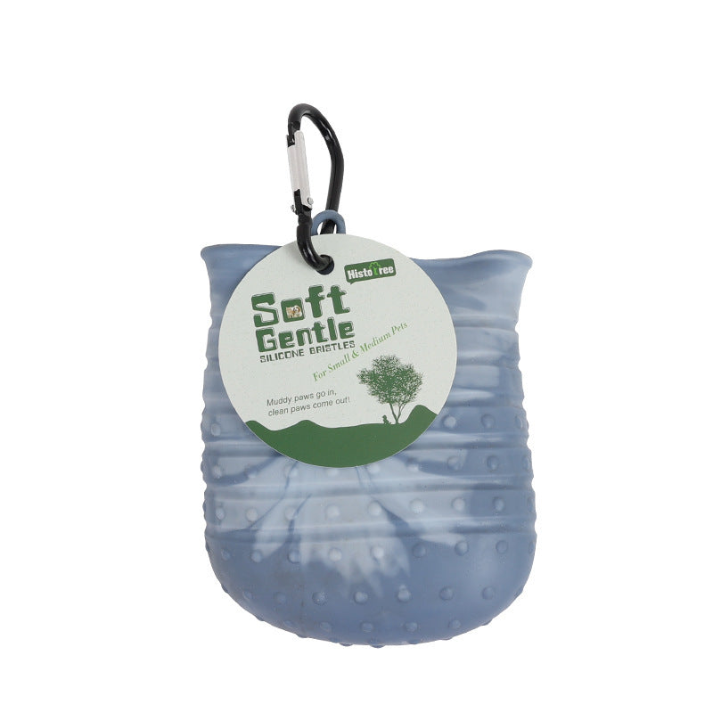 2-in-1 Paw Cleaner – Quick & Easy Mud-Free Paws!